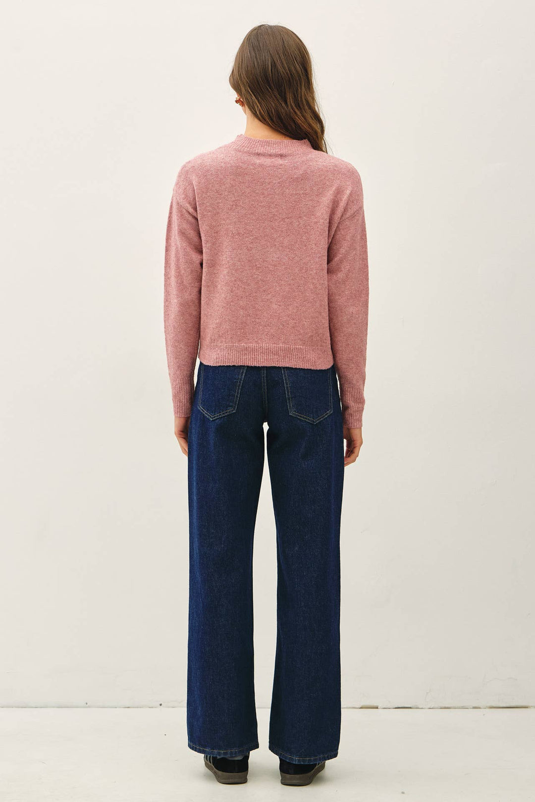 Classic Crew Neck Long Sleeve Knit Sweater