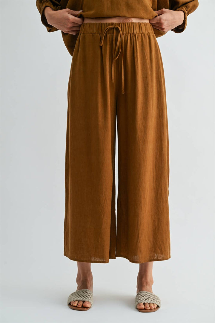 SIDE SLIT LINEN PANTS