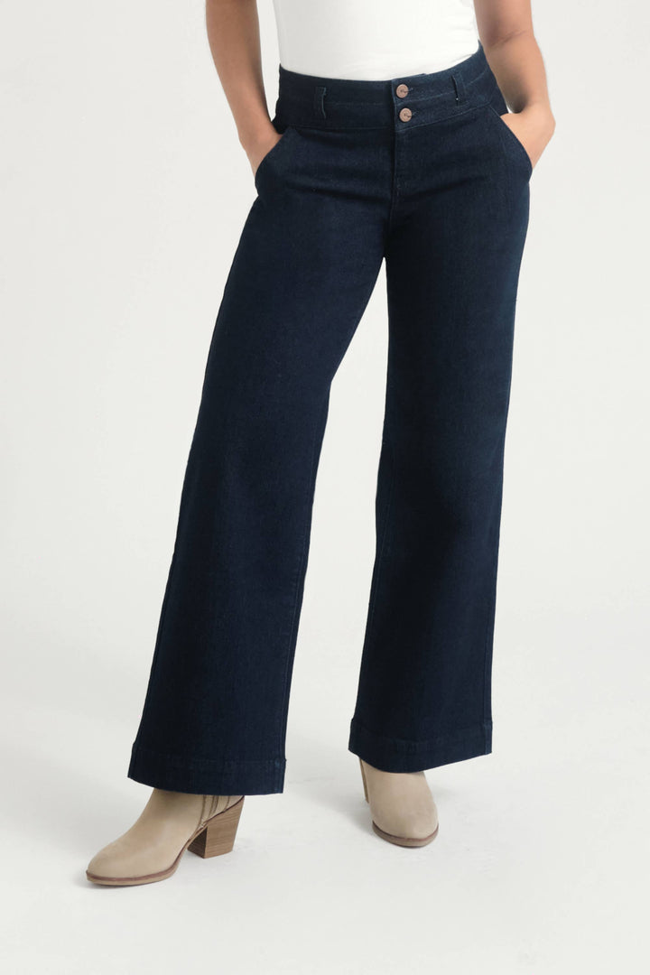 Petite 29" Slim Wide Leg Jeans in Dark Wash