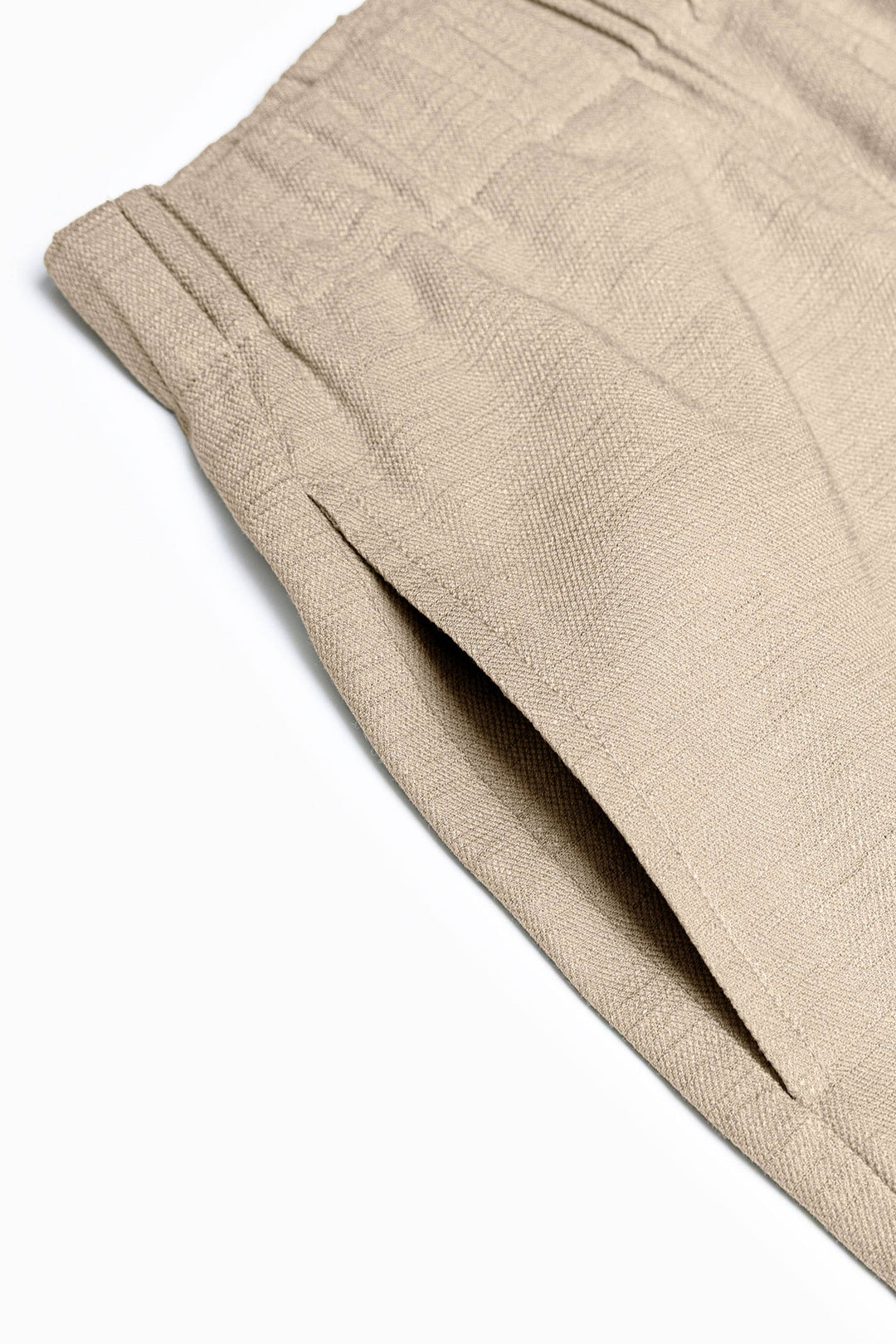 Effortless Pull-on Woven Textured Shorts
