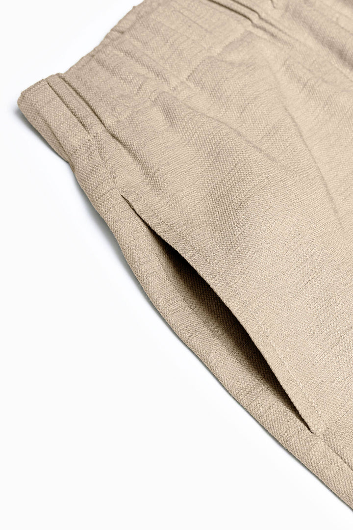 Effortless Pull-on Woven Textured Shorts