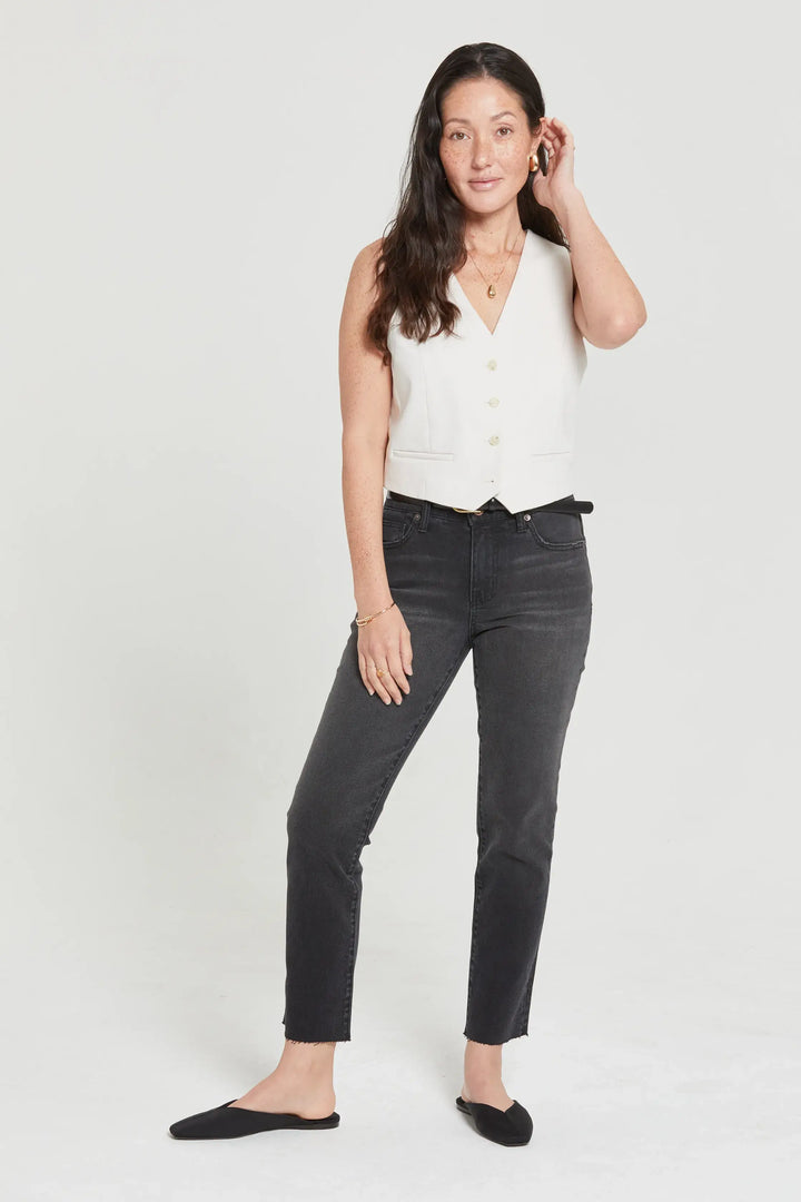 Crosby Mid Rise Relaxed Taper Jean in Washed Black
