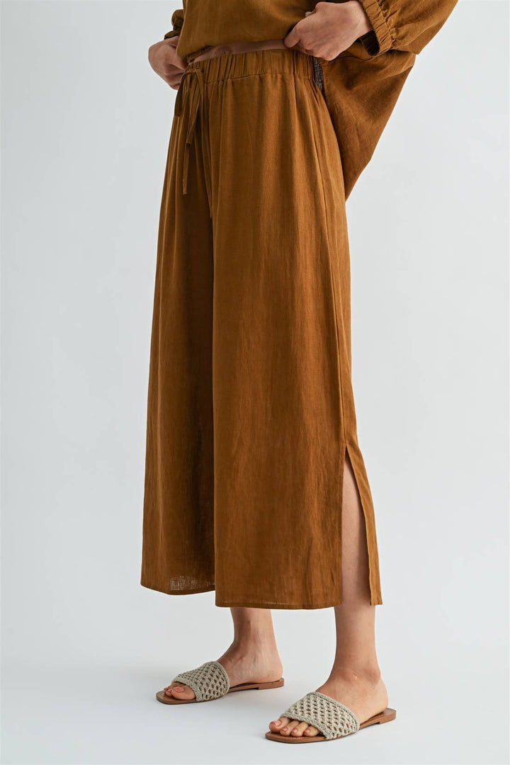 SIDE SLIT LINEN PANTS