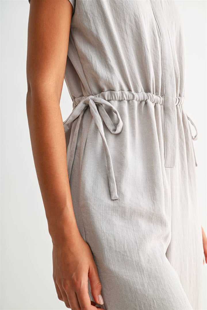HIDDEN BUTTON SIDE TIE DETAIL JUMPSUIT