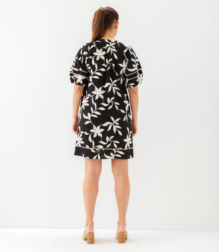 Floral Embroidered Puff Sleeve Tassel Dress in Black