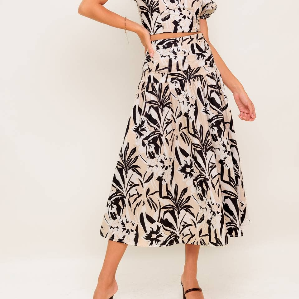 Black &amp; Taupe Tropical Print Woven Skirt