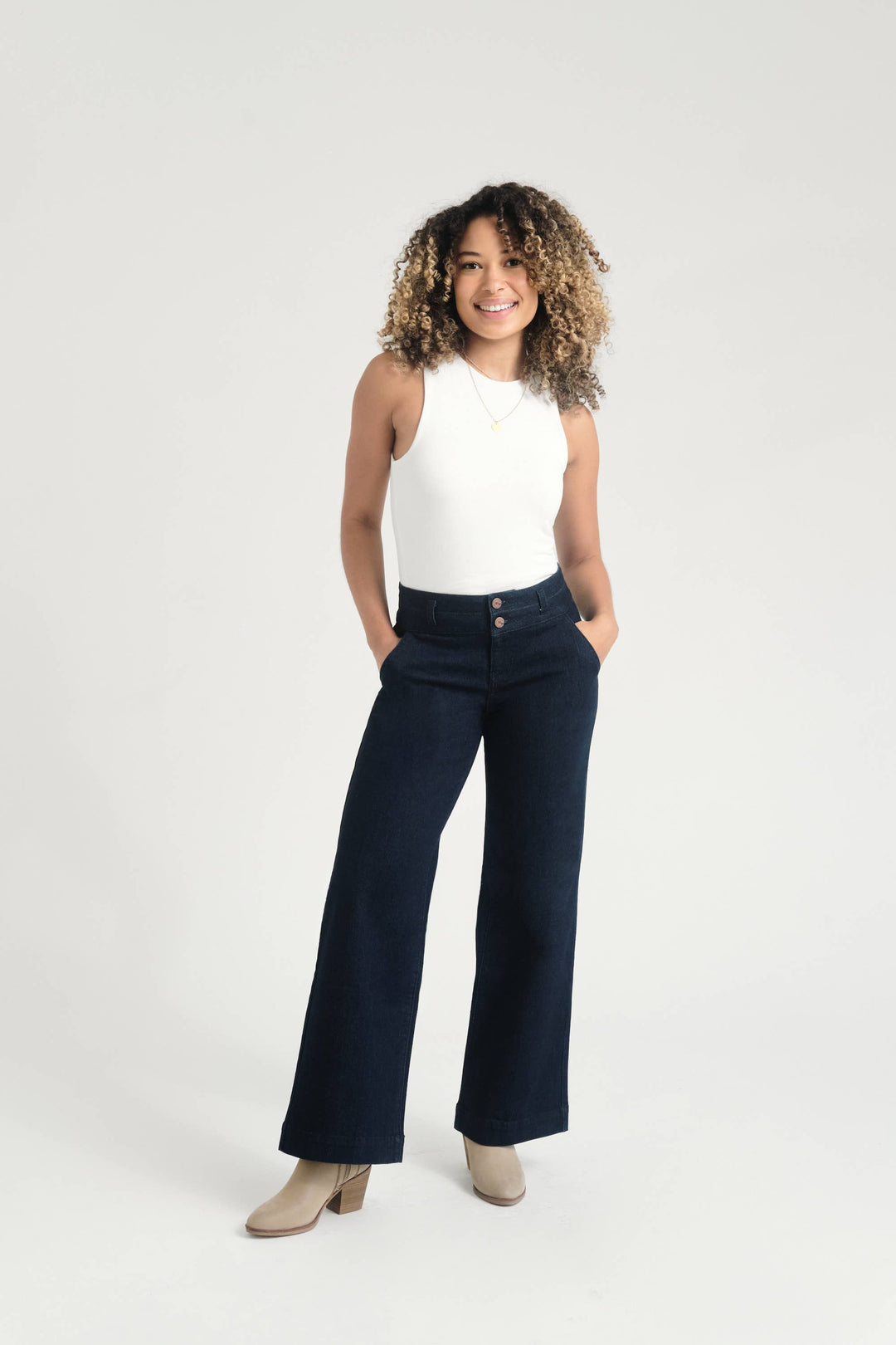 Petite 29" Slim Wide Leg Jeans in Dark Wash