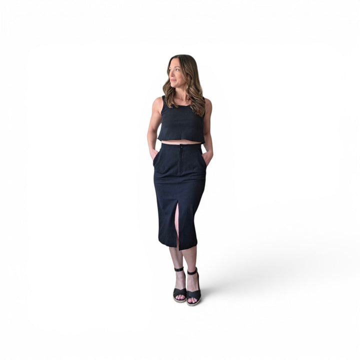 Womens Textured Stretch Boxy Tank in Black